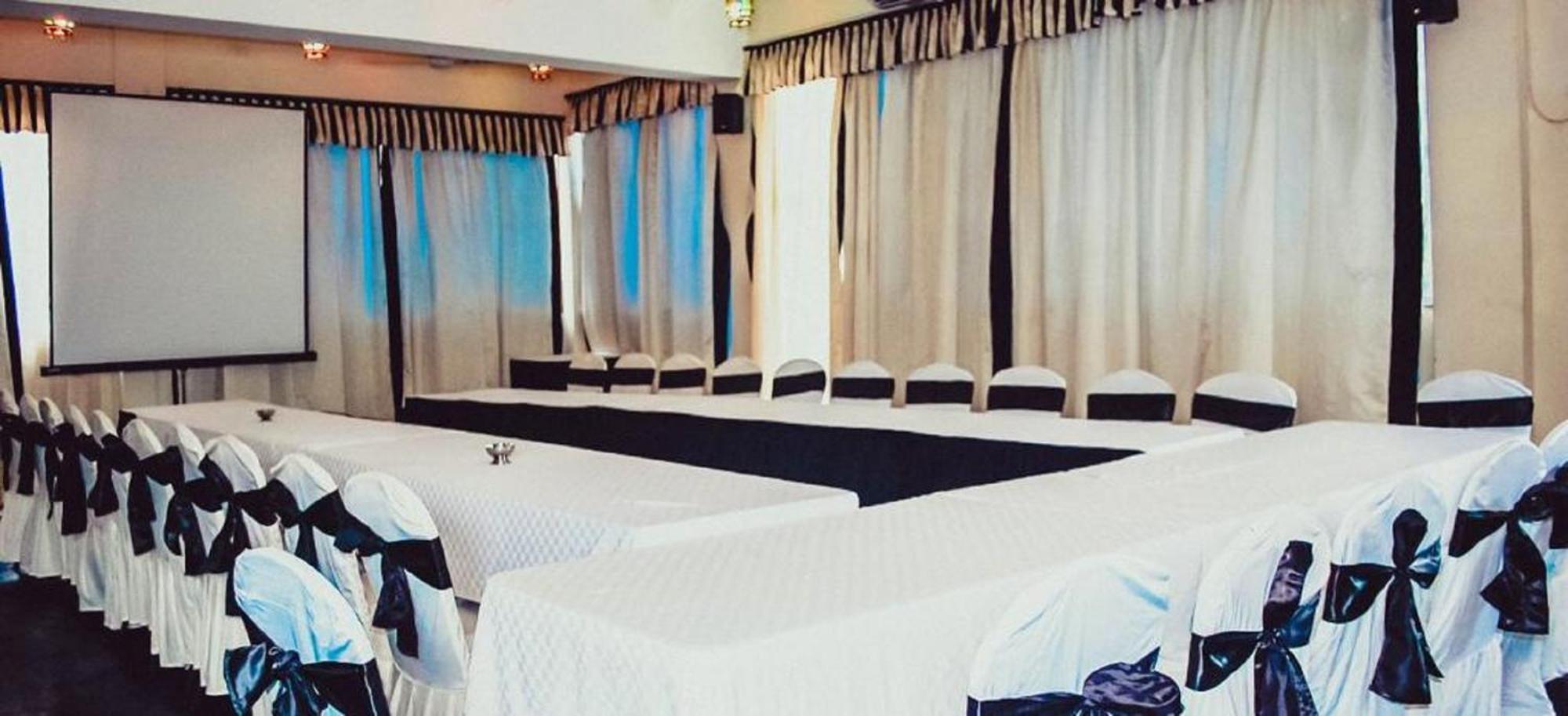 Sai Rock Beach Hotel & Spa Bamburi Exterior foto