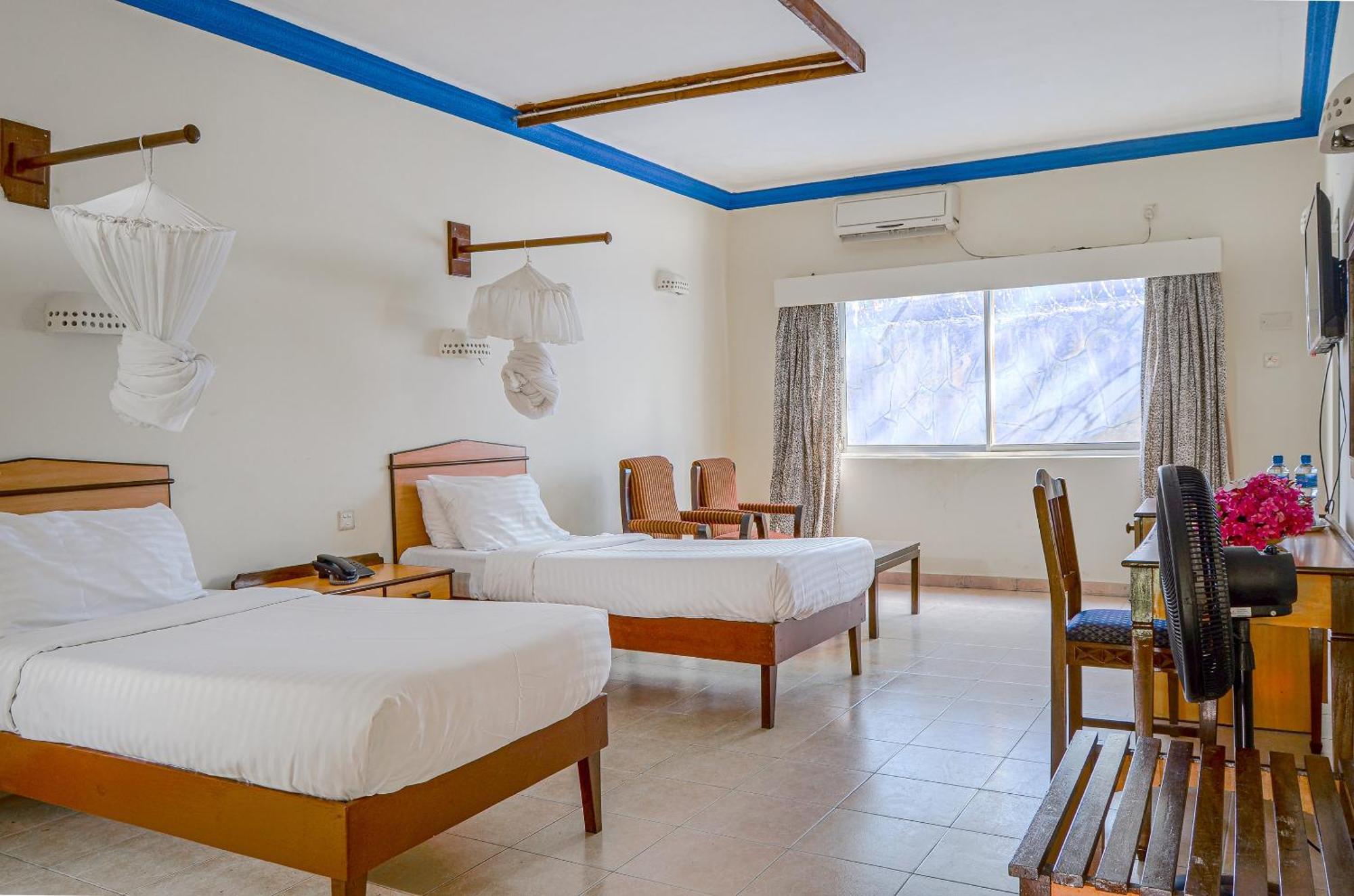 Sai Rock Beach Hotel & Spa Bamburi Exterior foto