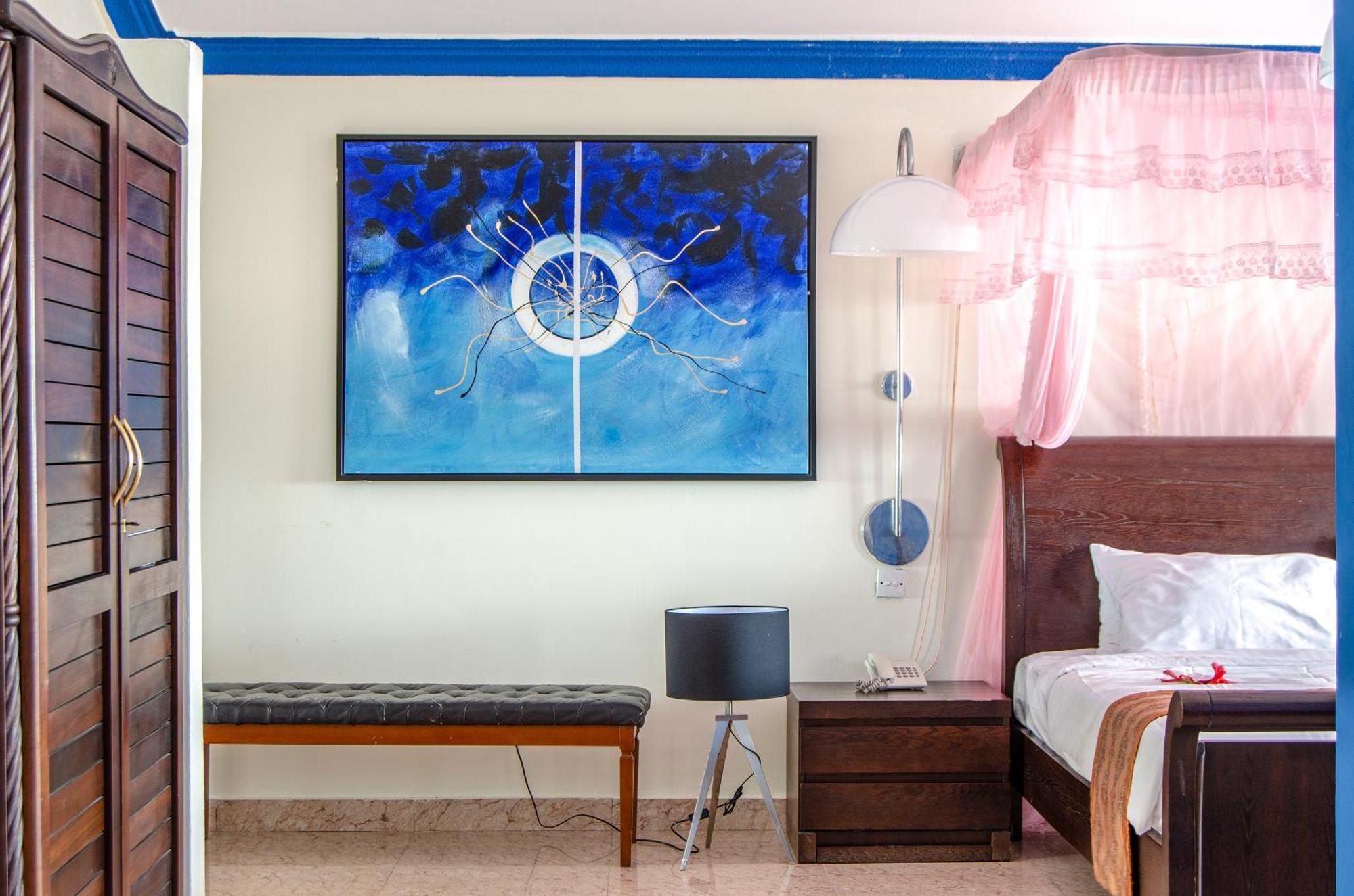 Sai Rock Beach Hotel & Spa Bamburi Quarto foto